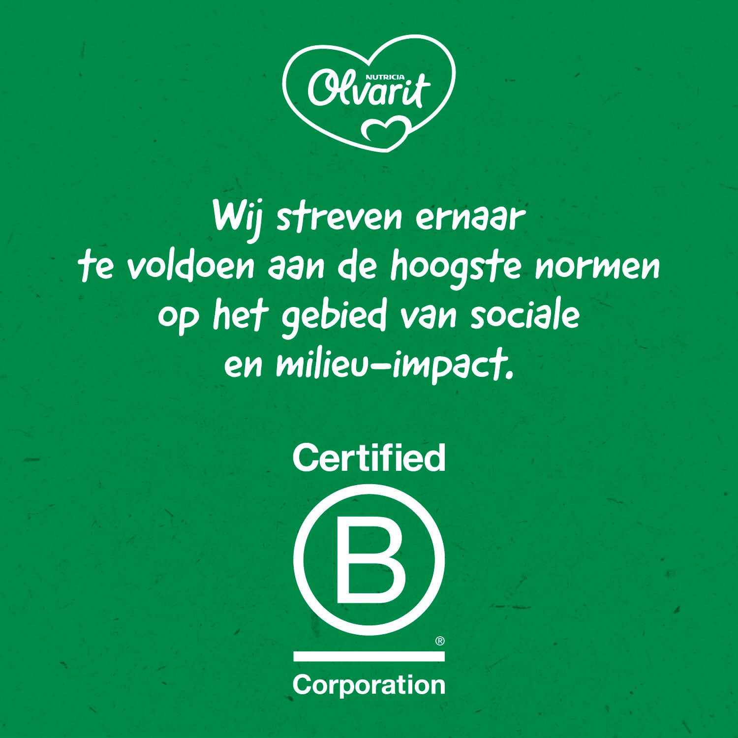 Een kind geeft water in een tuin. Merk Olvarit. Tekst: Gemaakt met pure en natuurlijke ingrediënten.