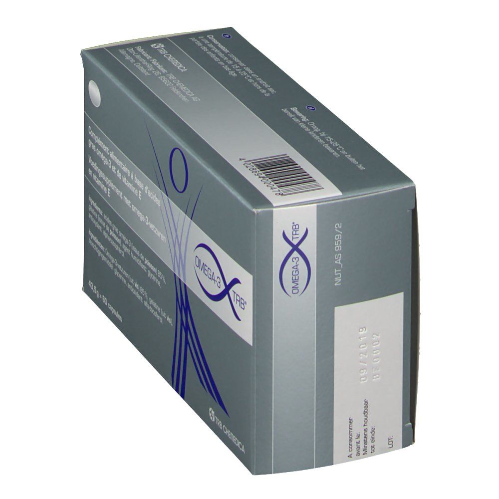 Schuine weergave van de Omega-3 TRB® verpakking. Grijze doos met productinfo en barcode.