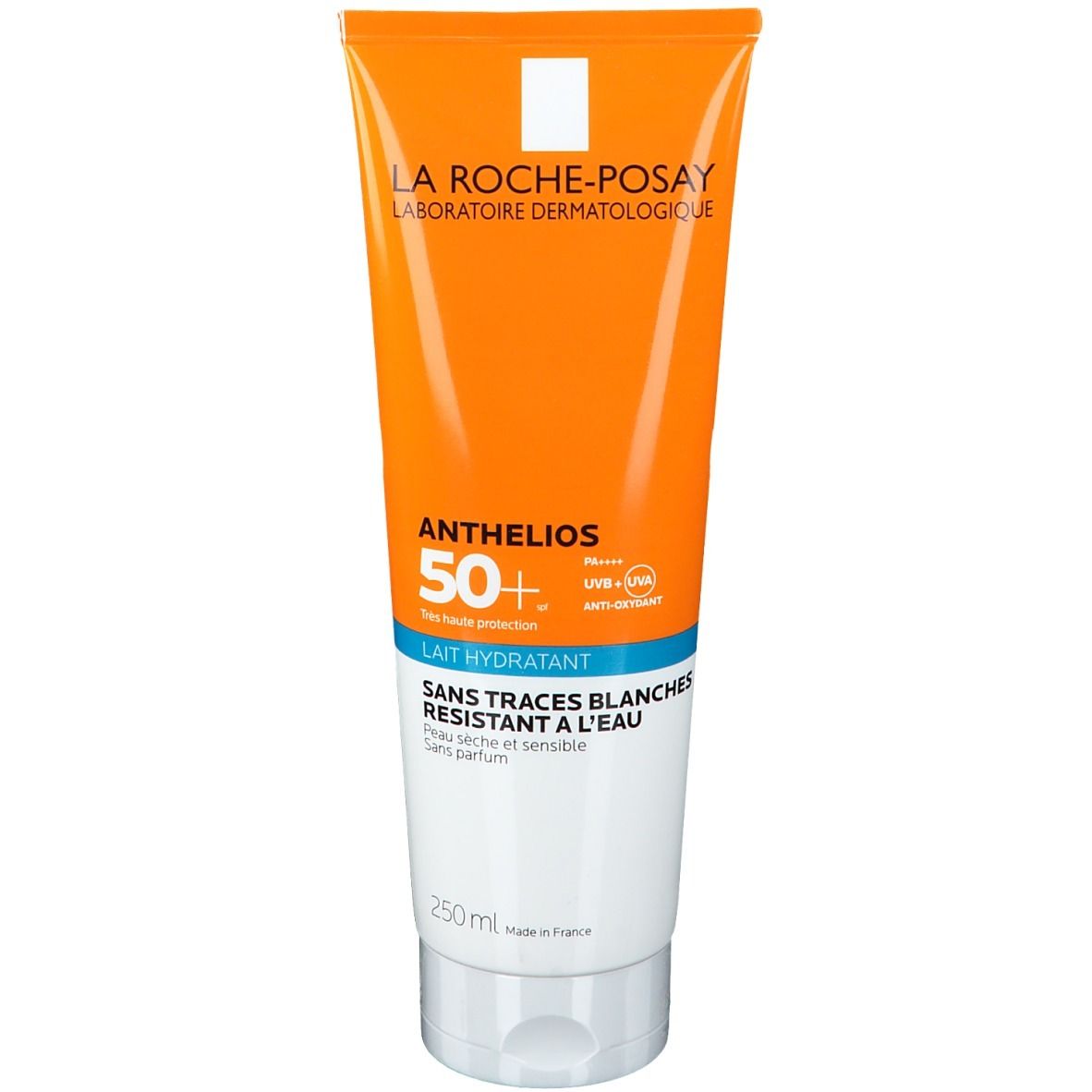 Tube de lait solaire orange et blanc. Texte: La Roche-Posay, Anthelios 50+, sans traces blanches, résistant à l'eau. 250ml.