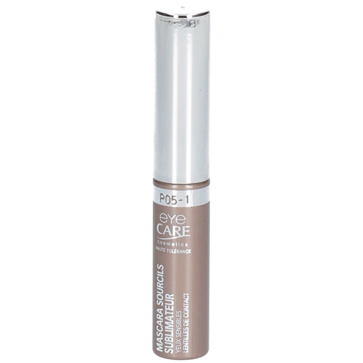 Bruine wenkbrauwmascara. Cilindrische tube met zilveren dop. Productnaam en merk zichtbaar.