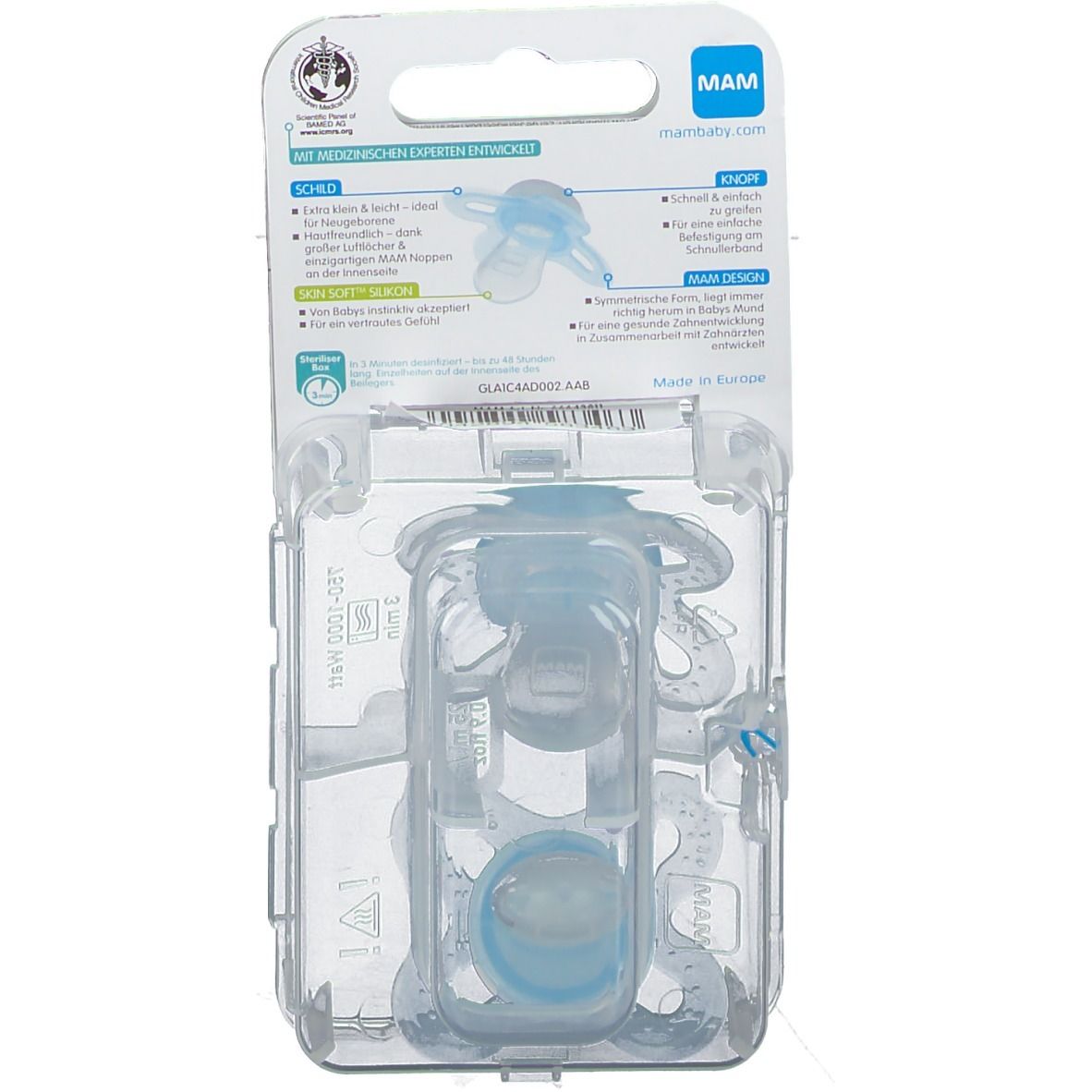 Achterkant van de verpakking van MAM Start siliconen fopspenen. Twee blauwe fopspenen in een transparante plastic verpakking.