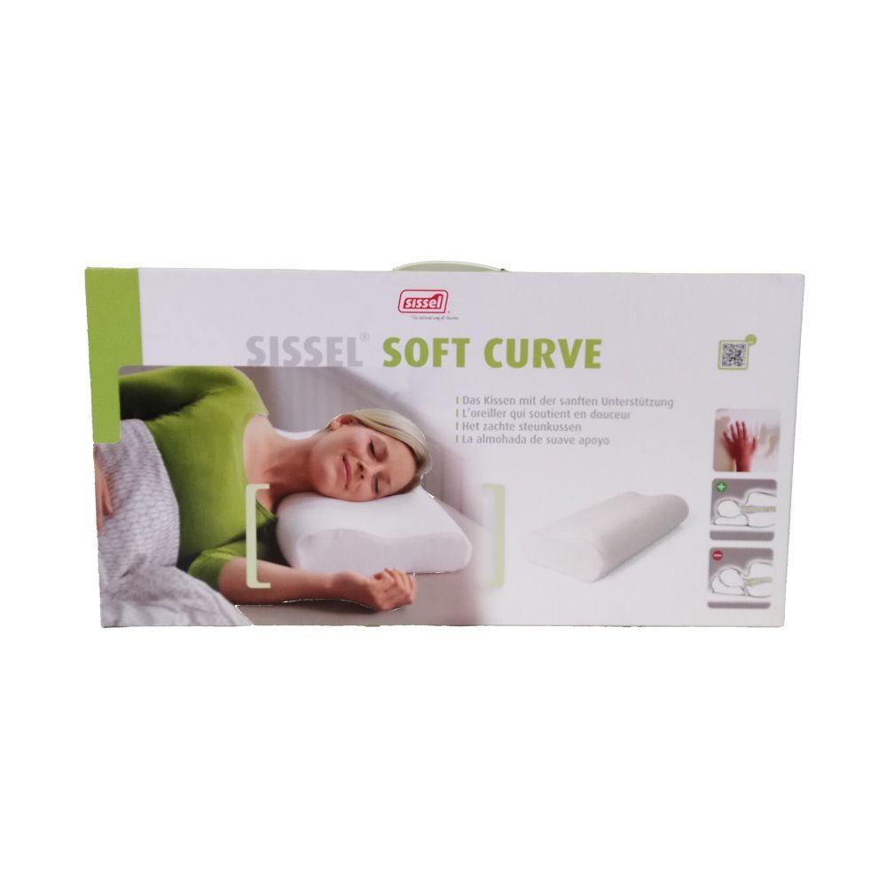 Verpakking van Sissel Soft Curve kussen. Vrouw ligt op kussen. Productafbeelding en tekst: Sissel Soft Curve.