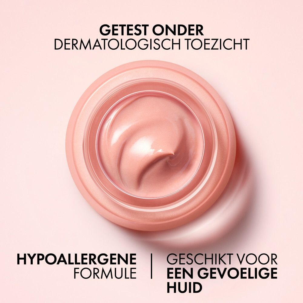 Bovenaanzicht van crèmetextuur. Tekst: Hypoallergeen, geschikt voor een gevoelige huid.