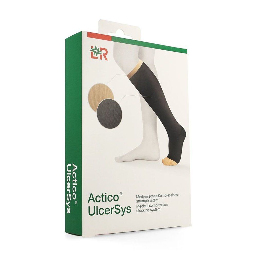 Verpakking van Actico® UlcerSys System. Een zwarte compressiekous is afgebeeld. Productinformatie en het logo staan op de verpakking.