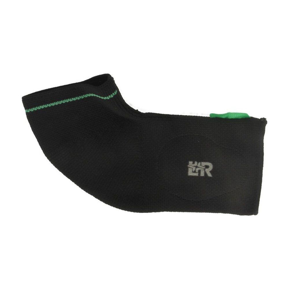 Zwarte elleboogbrace met groene accenten. Logo aan de zijkant. Vorm voor de linkerarm.