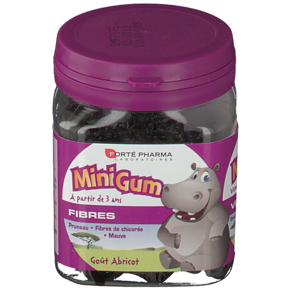 Glazen pot met zwarte gummies. Paarse deksel. Etiket met tekst: MiniGum, Fibres, Abrikozensmaak, vanaf 3 jaar. Illustratie van een nijlpaard.