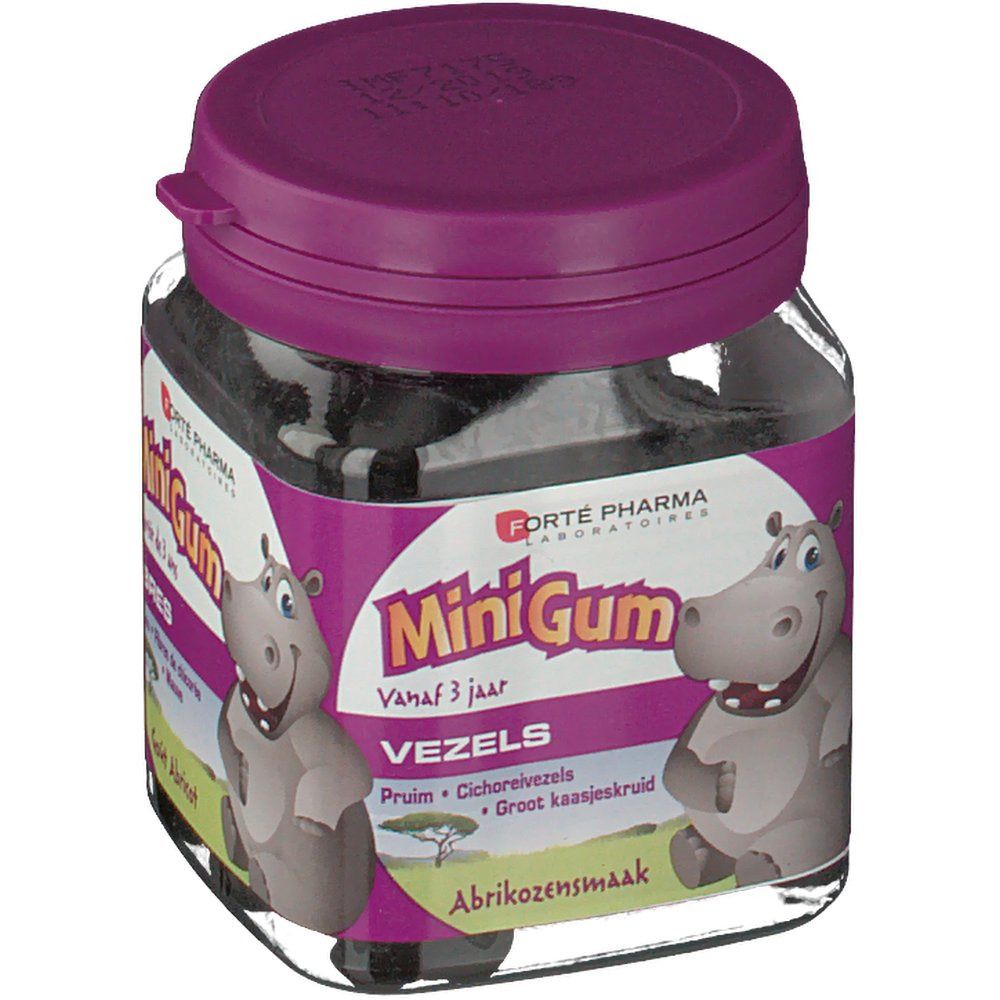 Glazen pot met zwarte gummies. Paarse deksel. Etiket met tekst: MiniGum, Vezels, Abrikozensmaak, vanaf 3 jaar. Twee nijlpaard illustraties.