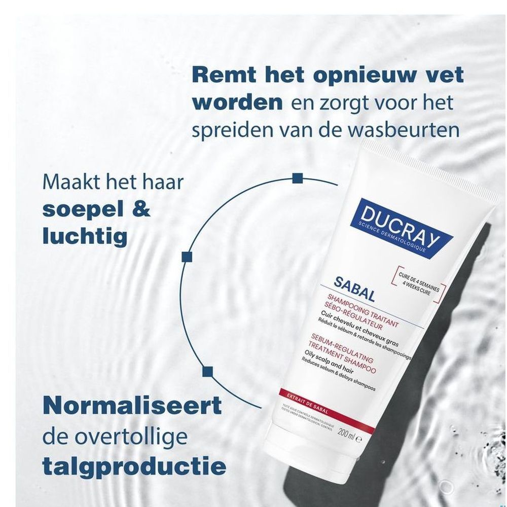 Product en water. Tekst: Maakt het haar soepel en luchtig. Normaliseert de talgproductie.