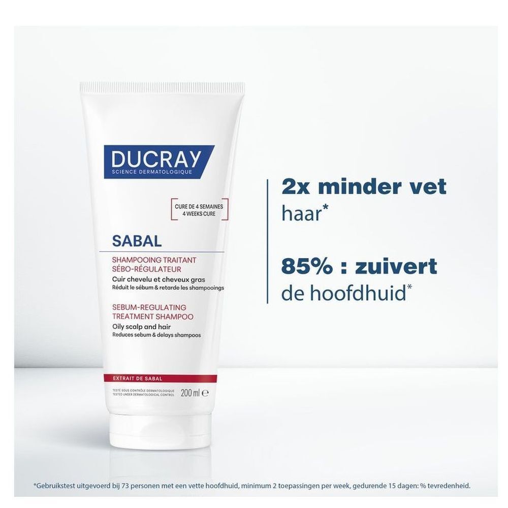 Product en tekst. Tekst: 2x minder vet haar. 85% zuivert de hoofdhuid.