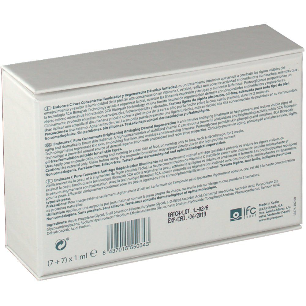 Achterkant van de witte doos. Tekst in meerdere talen. Barcode, lotnummer, vervaldatum.