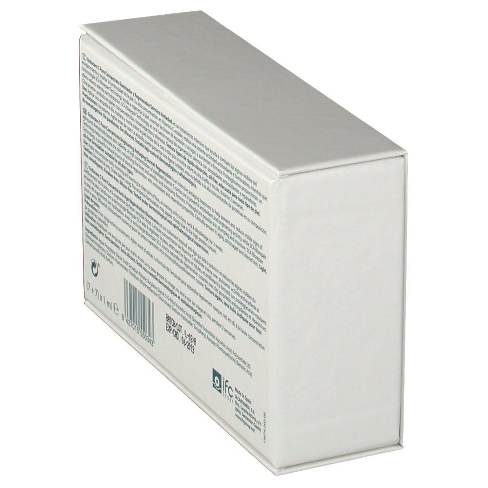 Schuine weergave van de witte doos. Tekst in meerdere talen. Barcode, lotnummer, vervaldatum.