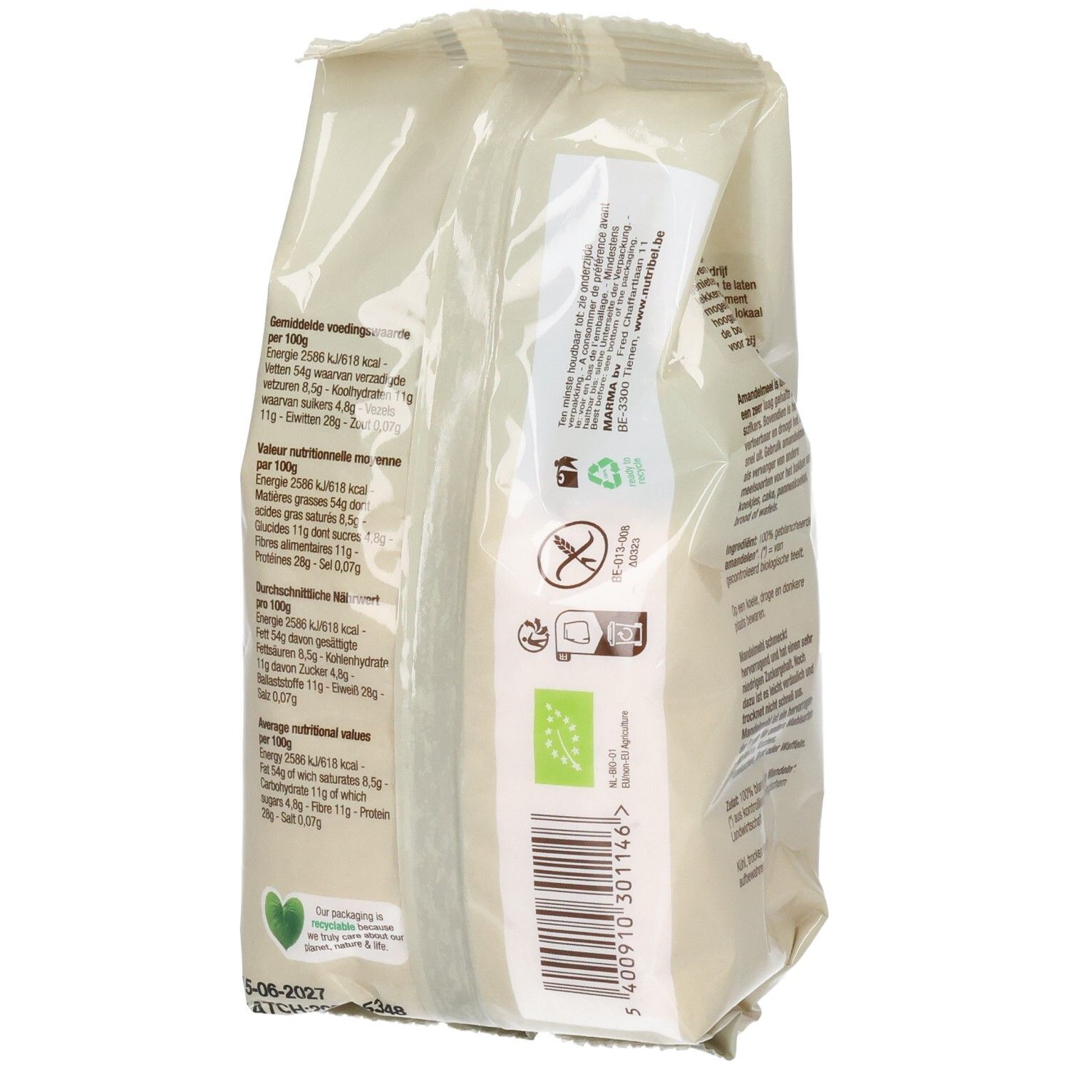 Dos du sachet de farine d'amande. Visible: informations nutritionnelles, label bio, symboles de recyclage.