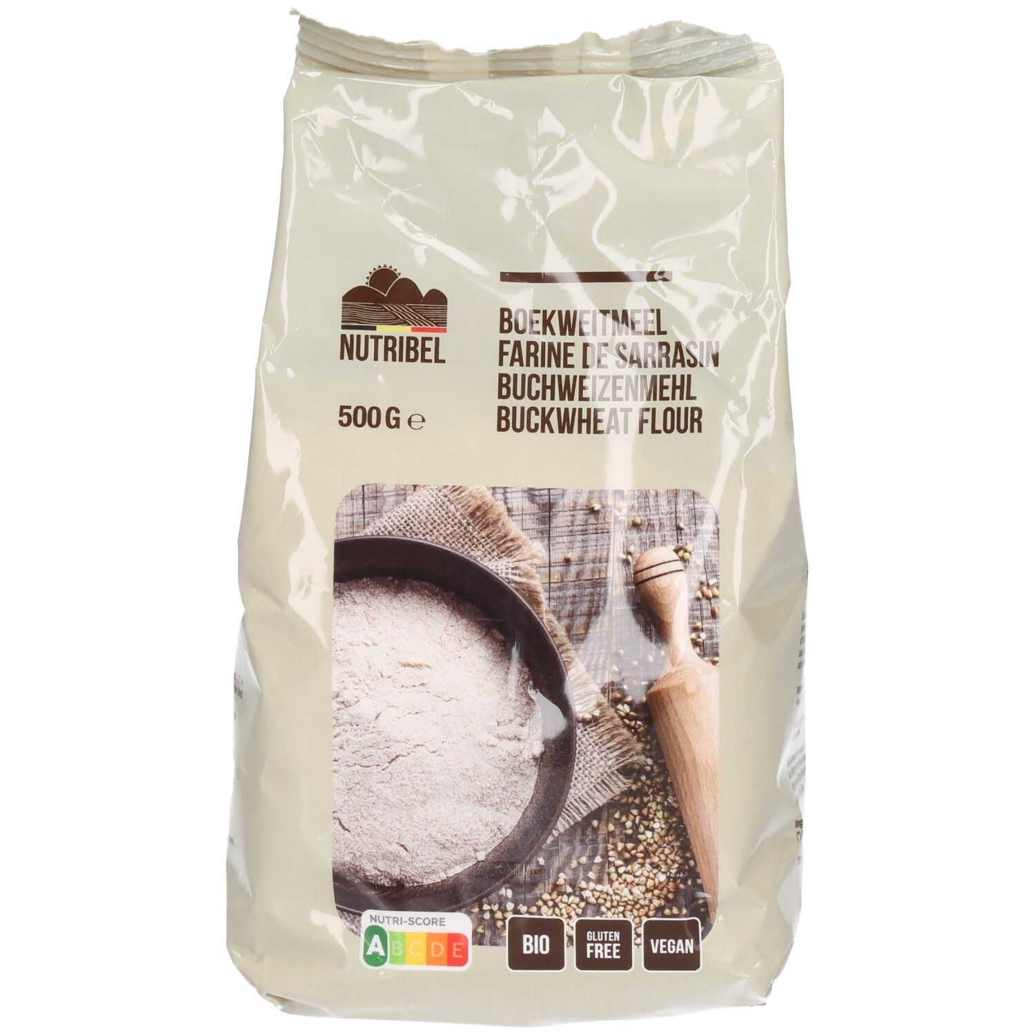 Zak Nutribel boekweitmeel. Opschriften: naam, productnaam, gewicht, bio-keurmerk, glutenvrij, vegan.