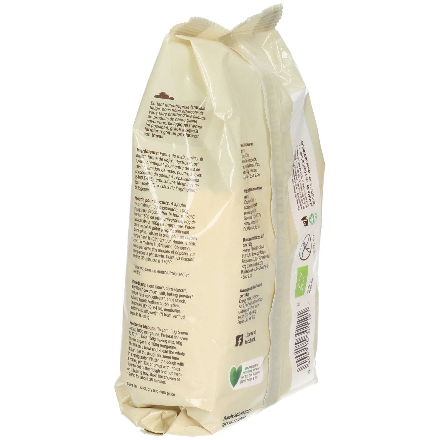 Verpakking Nutribel bakmix. Achterkant met tekst en etiketten. Opschriften: BIO, glutenvrij, vegan. 450g.
