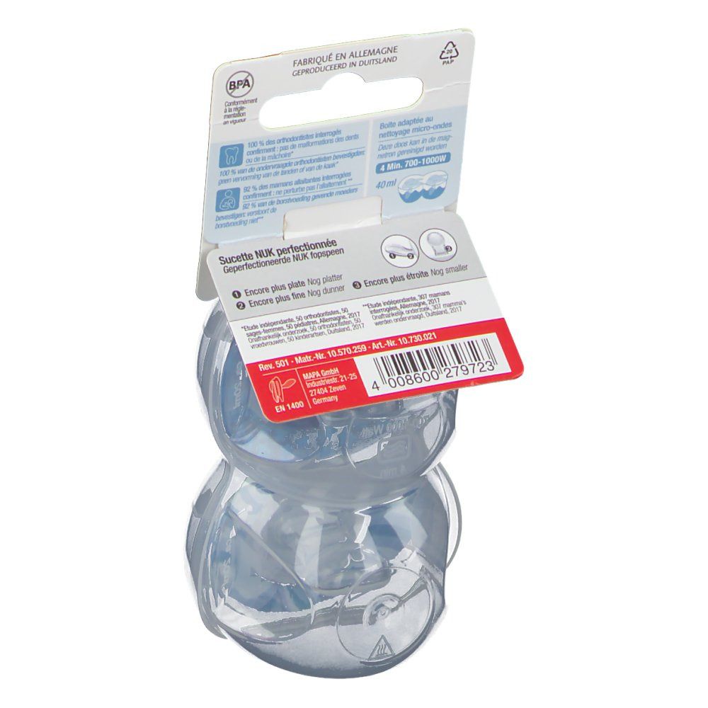 Dos de l'emballage avec deux sucettes bleues NUK Trendline. Texte : 'FABRIQUÉ EN ALLEMAGNE'. Informations et logos.