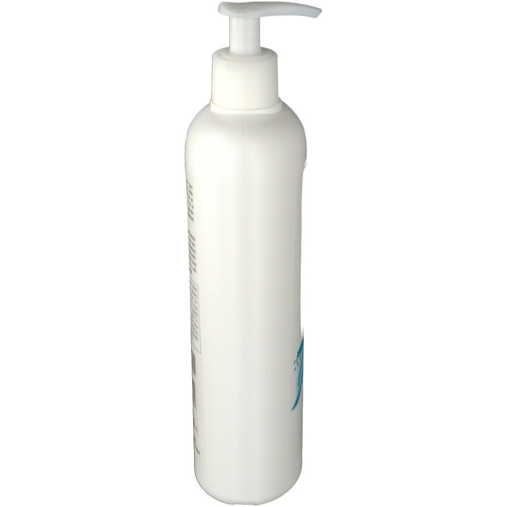 Flacon blanc avec pompe, vue latérale. Illustration d'eau bleue.