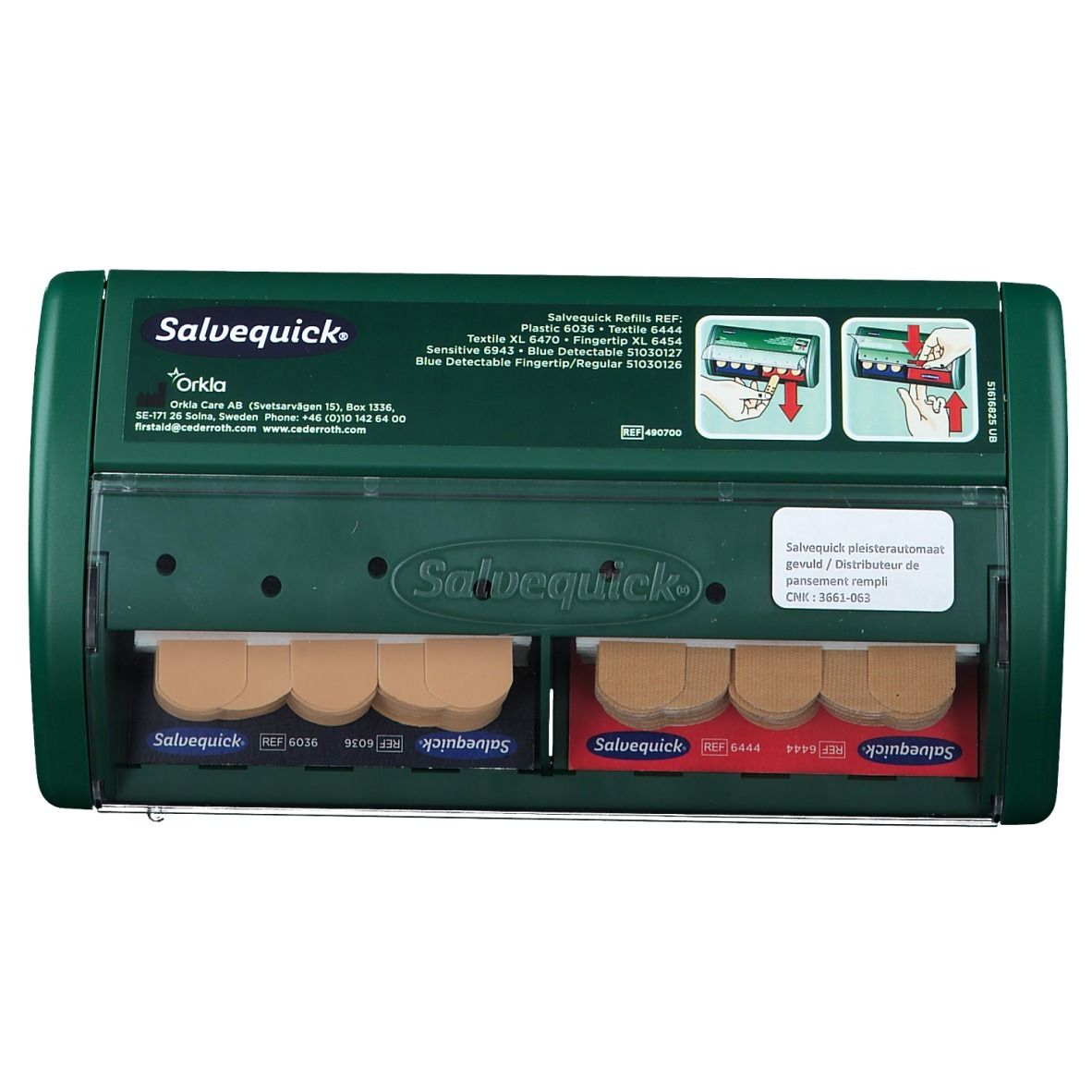 Distributeur Salvequick vert avec pansements. Deux compartiments, pansements beiges et rouges. Texte: Salvequick, Orkla.