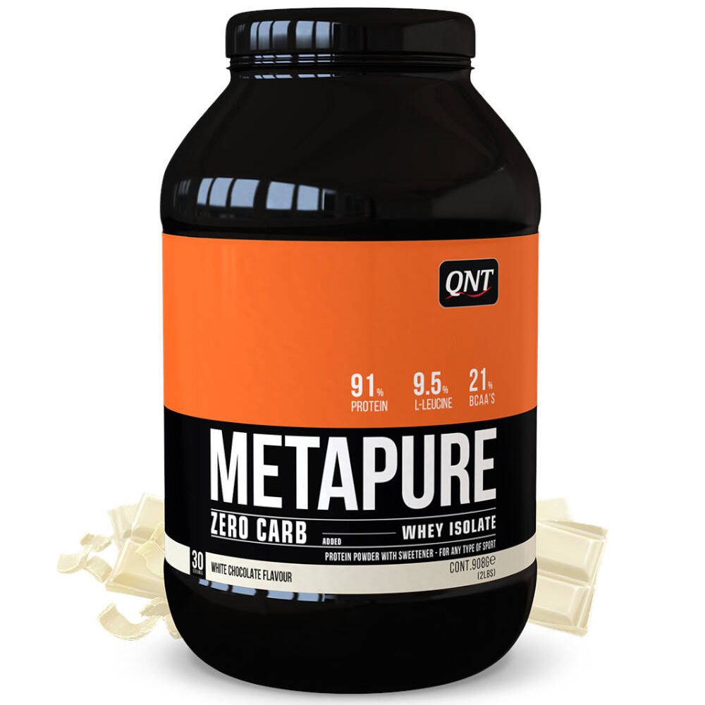 Zwarte pot met witte chocoladesmaak. Oranje strook met tekst: METAPURE Zero Carb, Whey Isolate. QNT logo. Witte chocoladestukjes.