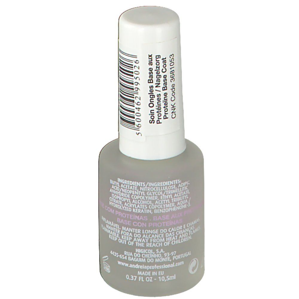 Nagellakfles met witte dop. Opschrift: Soin Ongles Base aux Protéines. Ingrediënten en waarschuwingen.