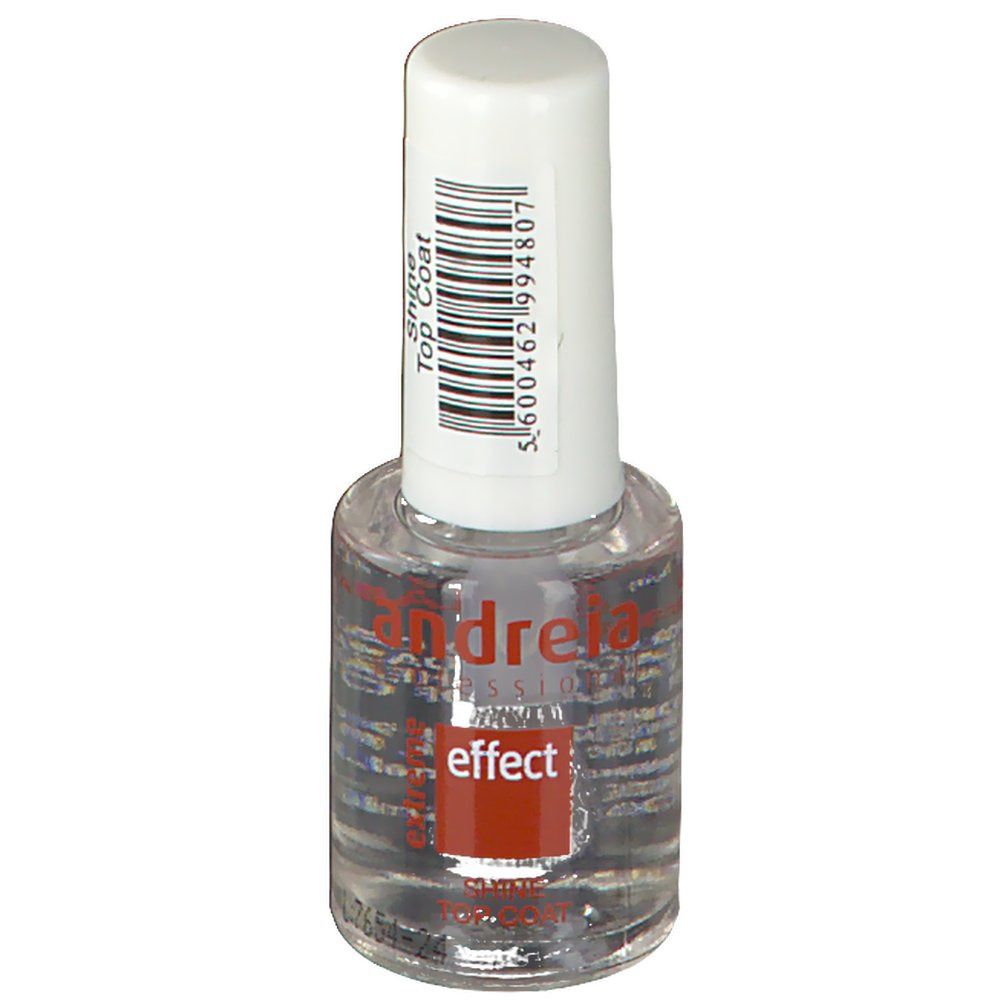 Transparante nagellakfles met witte dop. Streepjescode op de dop. Rode sticker met tekst.