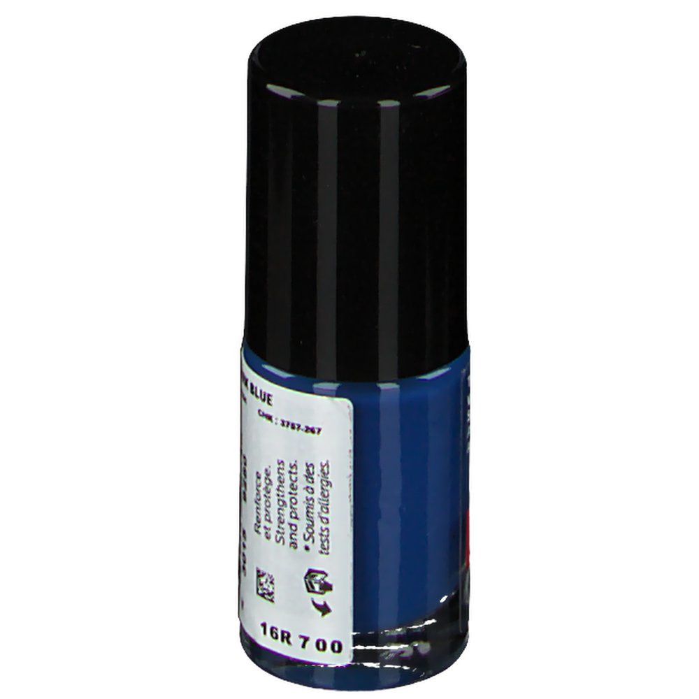 Donkerblauwe nagellakfles met zwarte dop. Tekst op achterkant. Kleur: Dark Blue.
