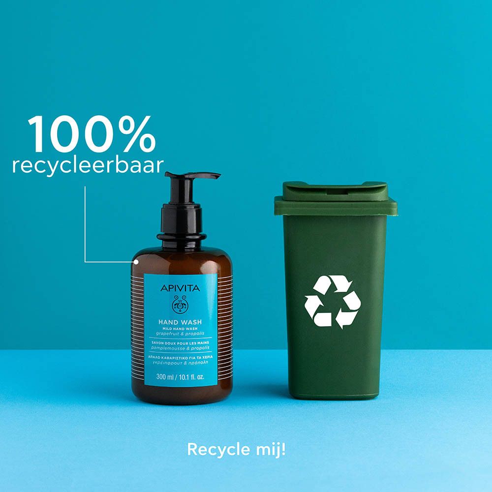 APIVITA Milde Handzeep met pompdispenser, 300ml. Bruine fles met blauw etiket.