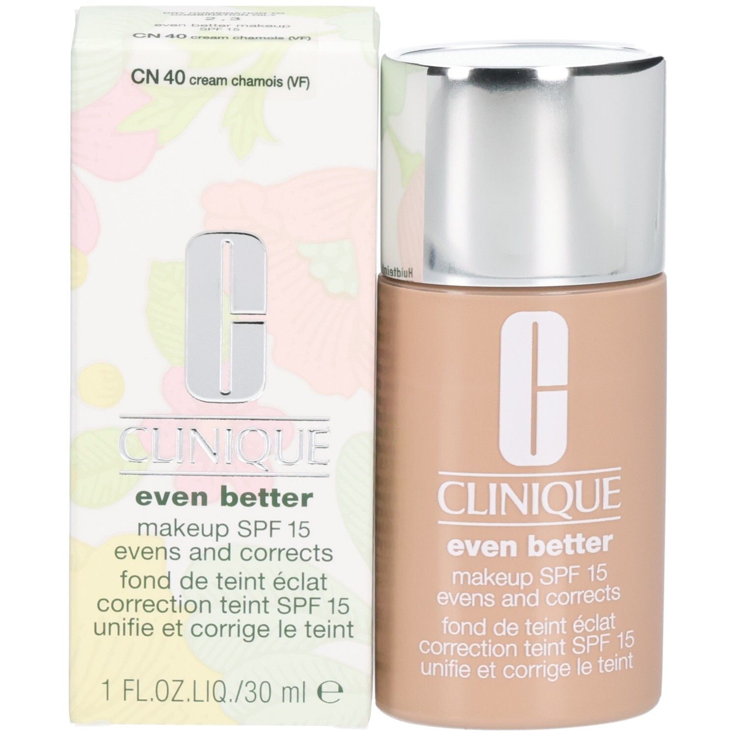 Clinique Even Better™ Fond de Teint Éclat SPF15 et emballage. Teinte beige. Logo et texte. CN 40.