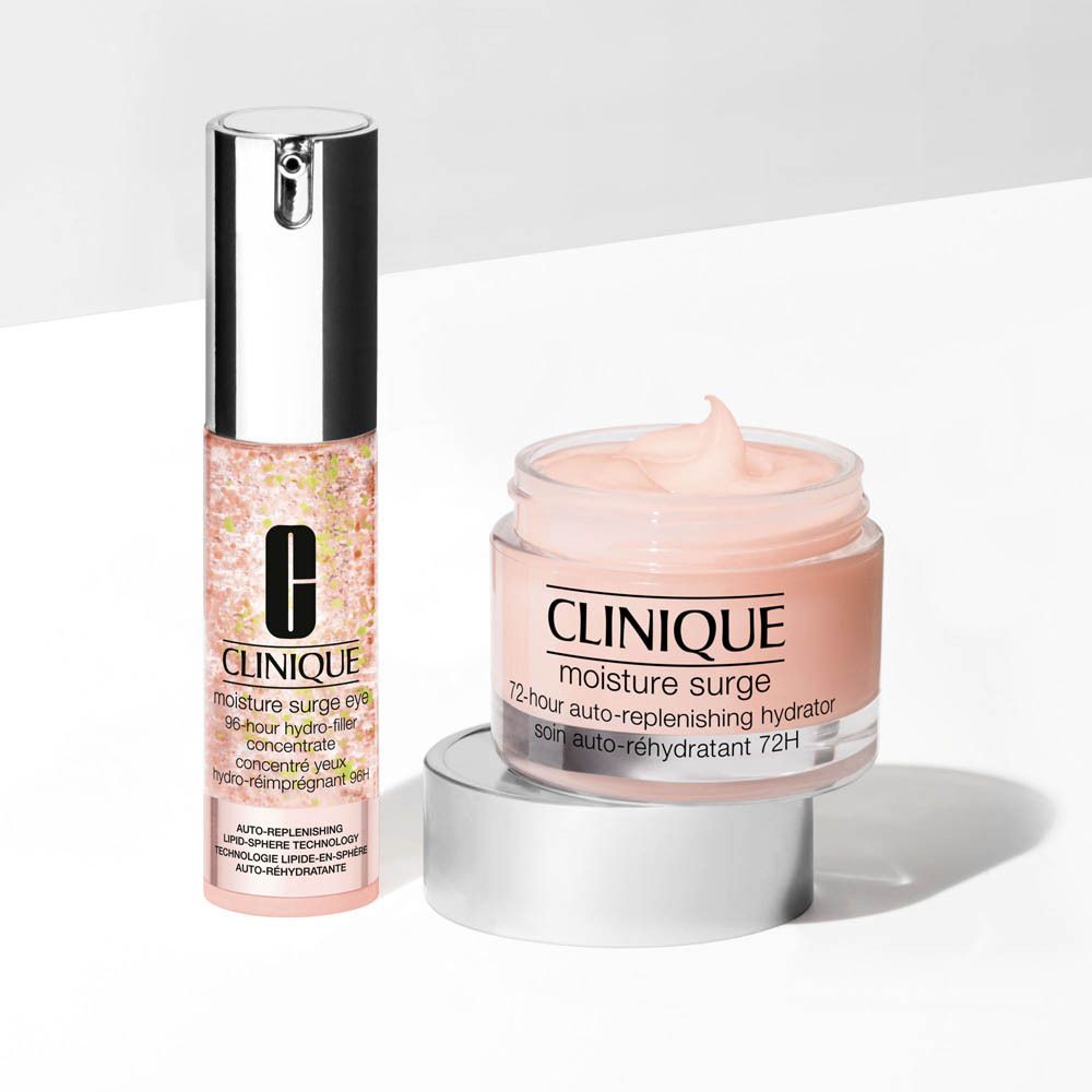 Clinique vochtinbrengende crème en oogverzorgingsproduct met applicator.