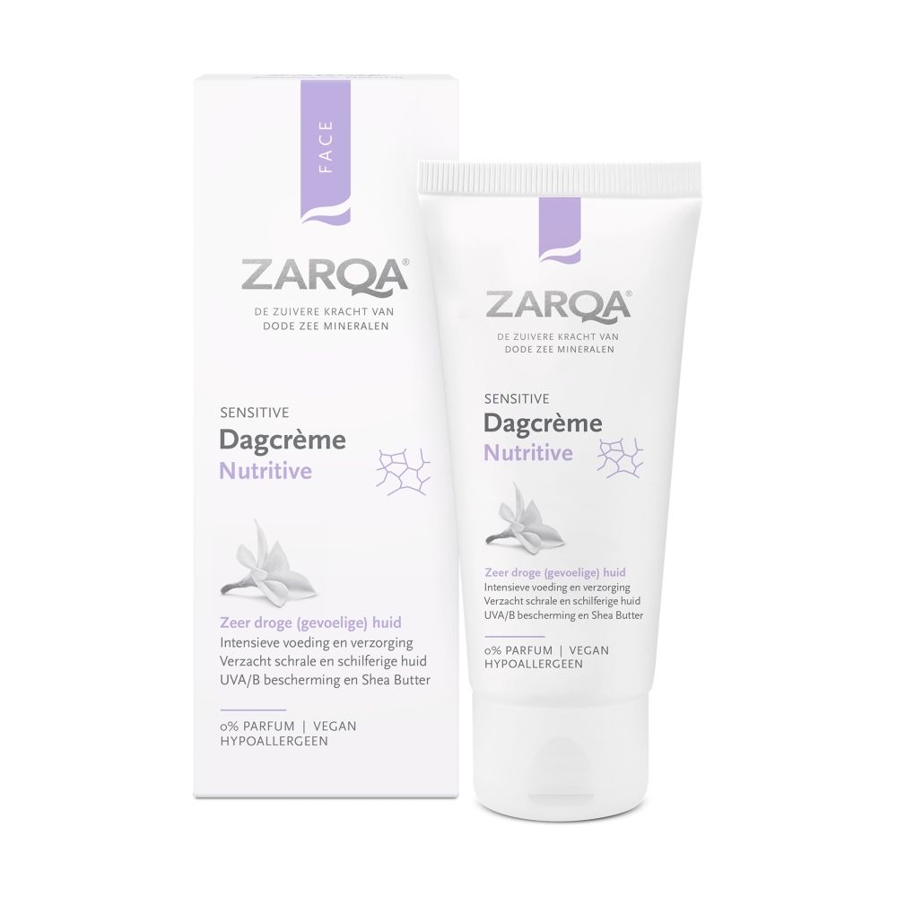 Achterkant van een ZARQA Sensitive Nourishing Day Cream tube met productinformatie.