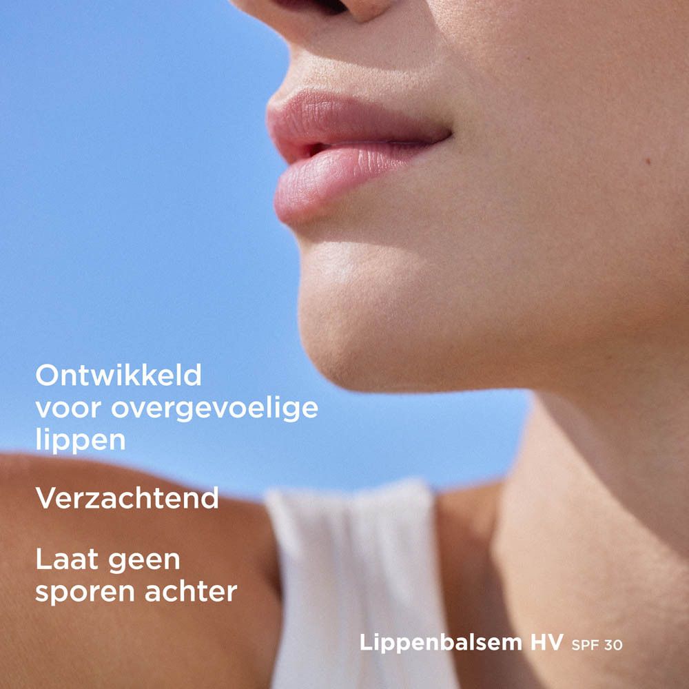 Lipverzorgingsstick. Zilveren huls, bruine dop. ISDIN Protector Labial HV 30.