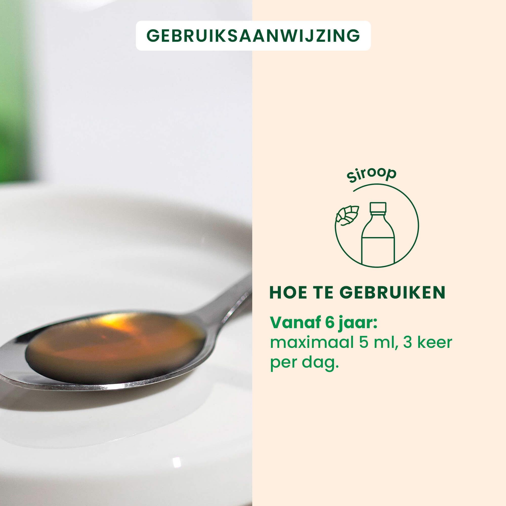 Fles met bruine vloeistof, witte dop. Etiket met productinformatie.