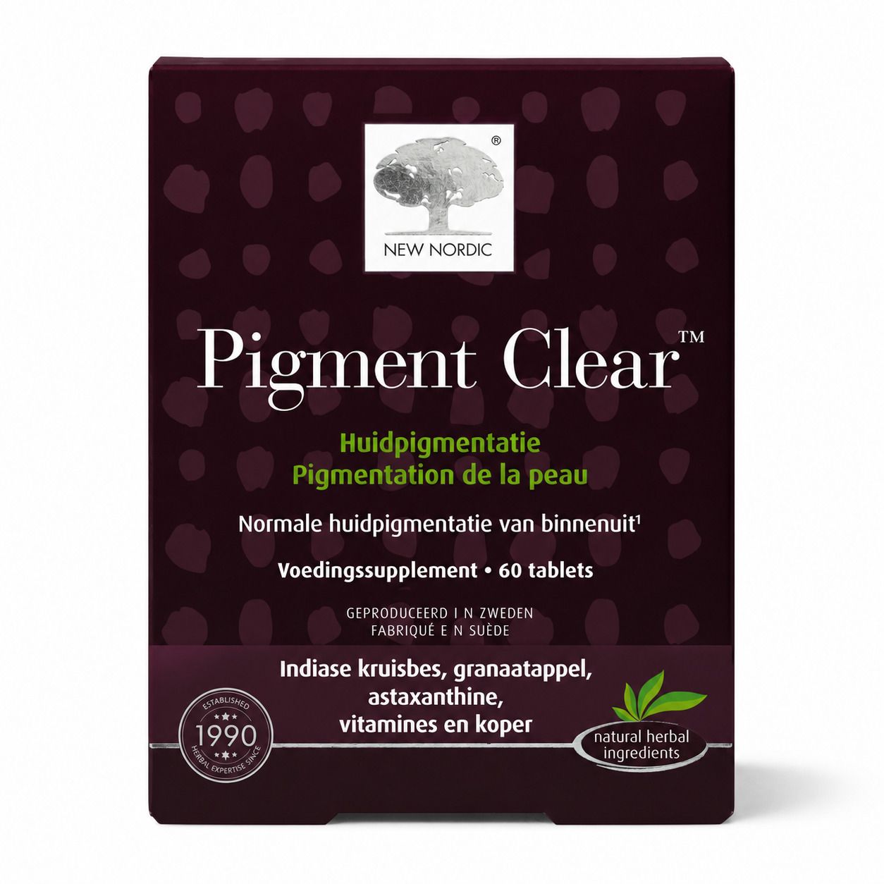 Donkerrode doos met productnaam Pigment Clear. Bevat 60 tabletten. Met logo van New Nordic en 'Natural herbal ingredients'.
