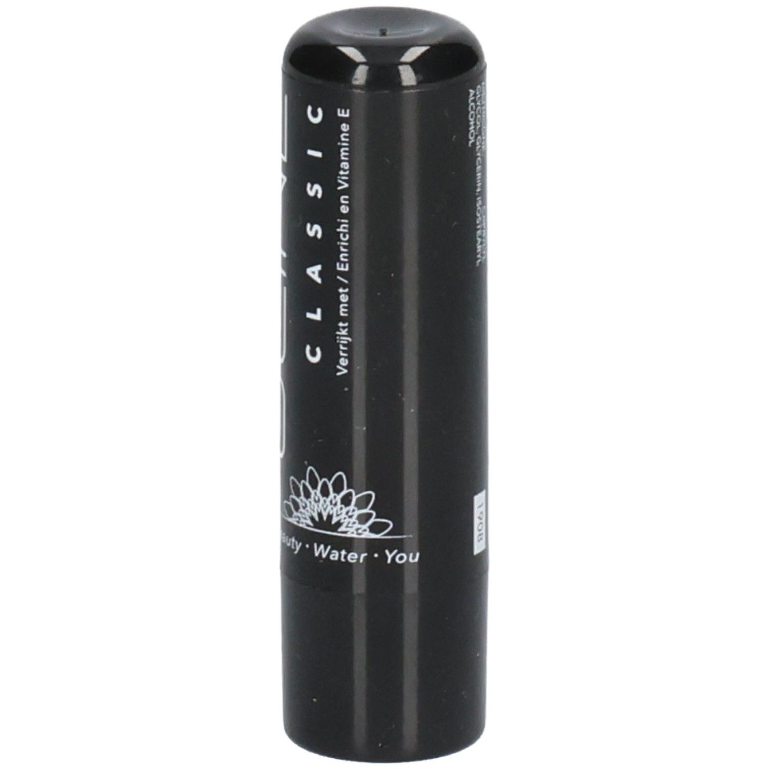 Zwarte lippenbalsem. Oline Classic tekst. Tekst: Verrijkt met vitamine E. Bloemenlogo. Tekst: Beauty. Water. You.