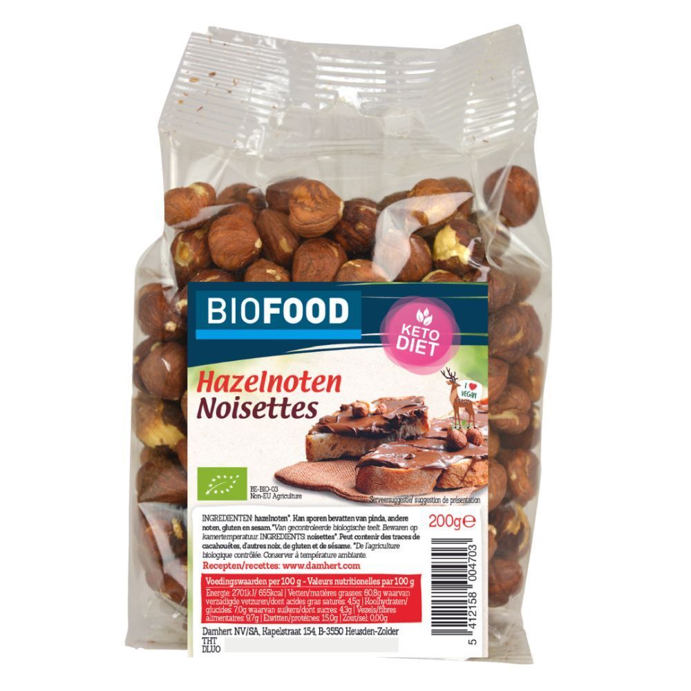 Transparante zak met hazelnoten. BIOFOOD-label met productnaam en Keto Dieet-logo. 200g.