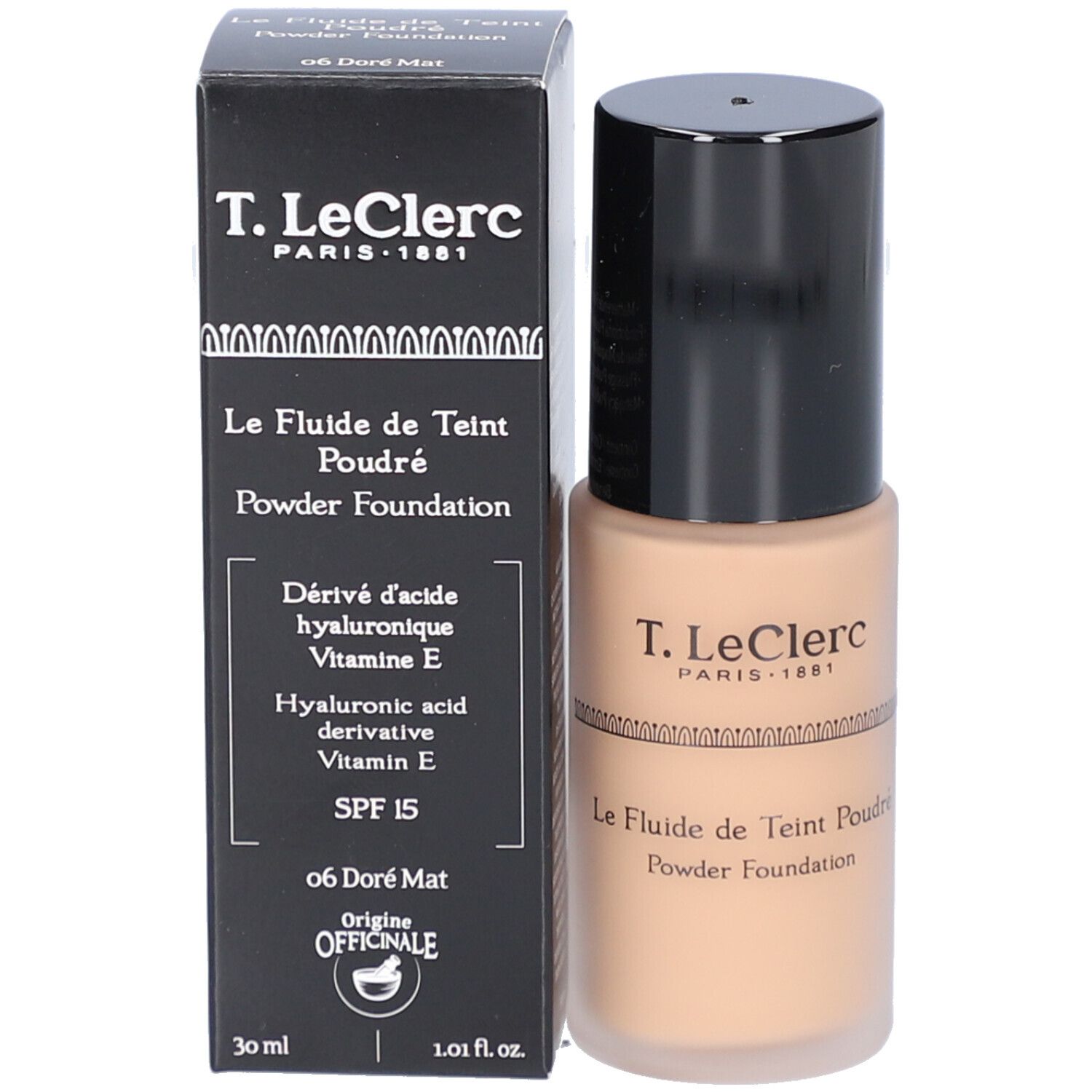 Foundation fles en doos. Opschrift: T.LeClerc. Tekst: Le Fluide de Teint Poudré. SPF 15. 06 Doré Mat.