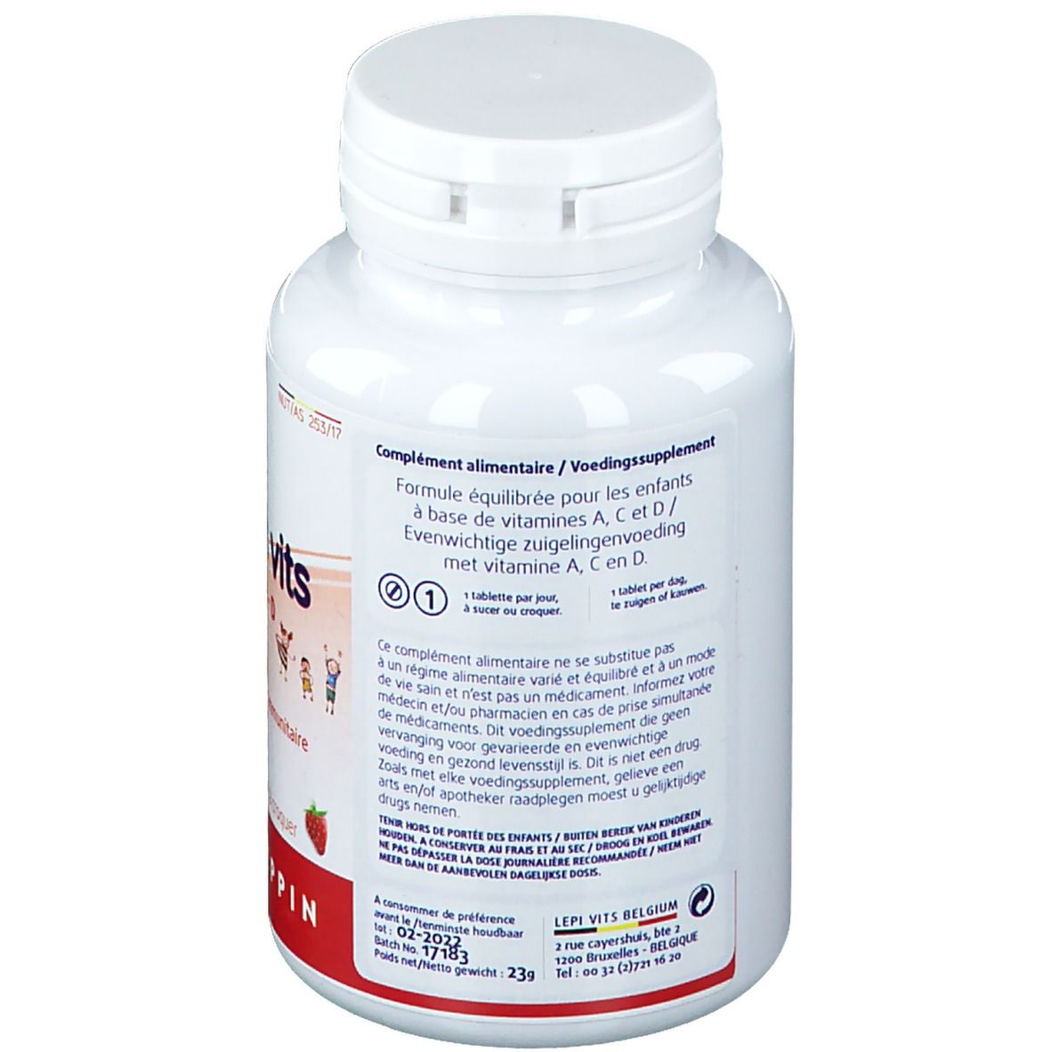 Achterkant witte fles "Juniors vits". Meertalige tekst. Merk: Leppin. Bevat vitamine A, C, D.