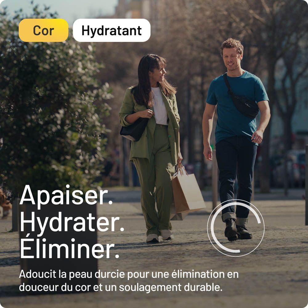 Deux personnes marchent sur un trottoir. Texte : 'Apaiser. Hydrater. Éliminer.' Image du produit avec un pied.