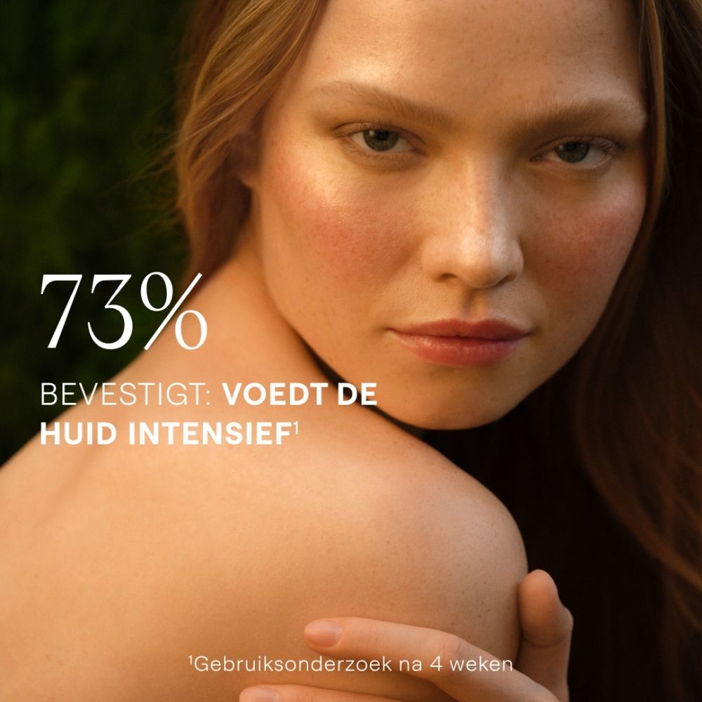 Vrouw met stralende huid, bevestigt 87% huidverzachting.