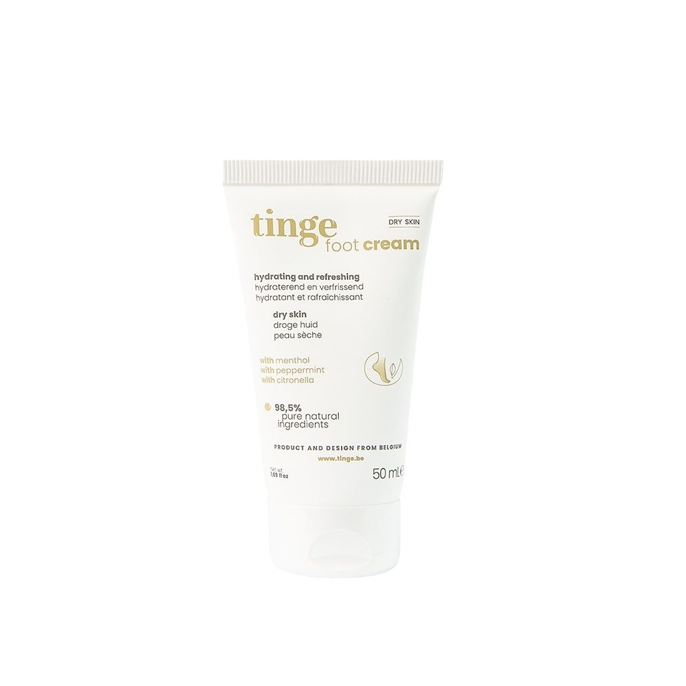 Witte tube Tinges voetcrème, 50ml. Voor droge huid, met menthol, pepermunt en citroenella.