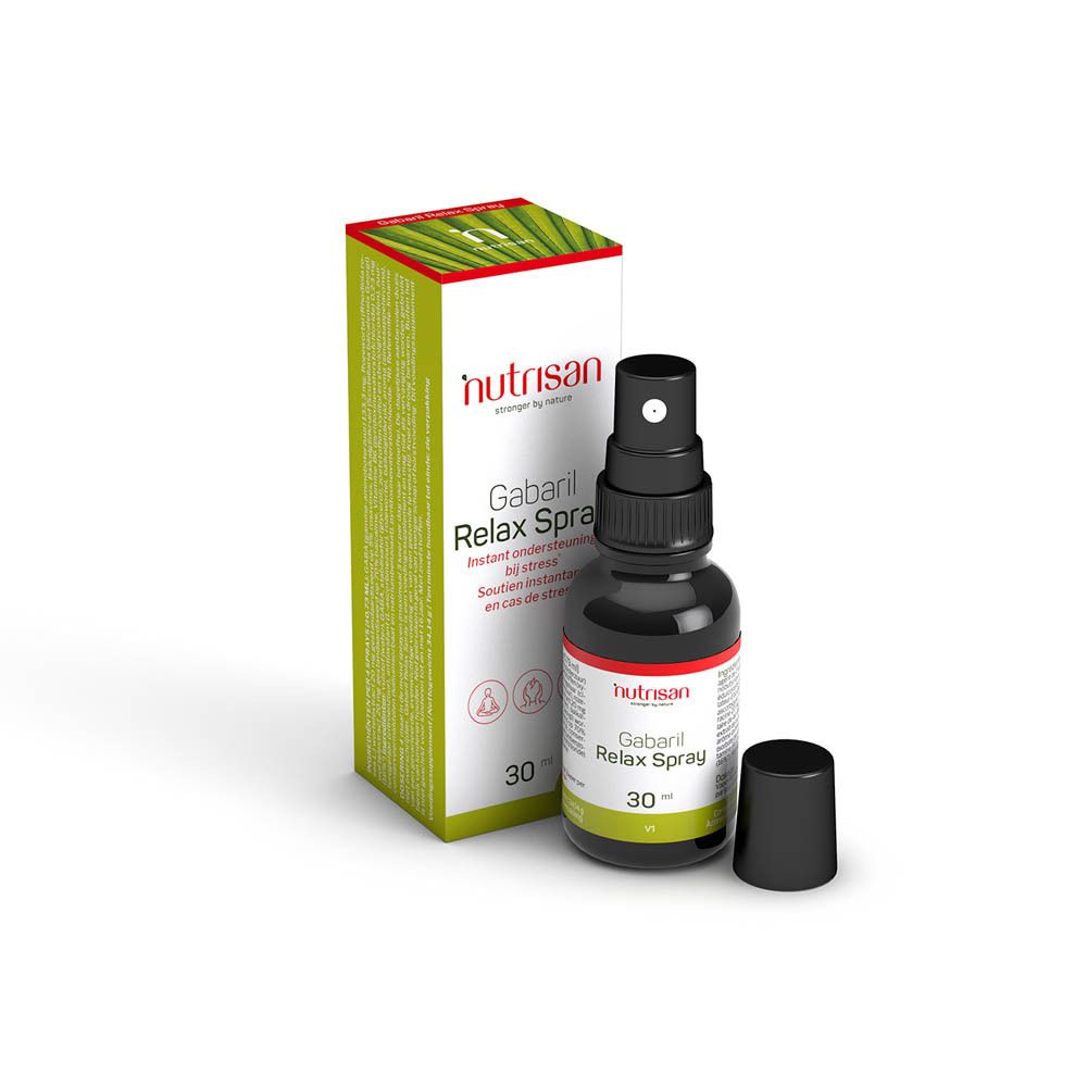 Bruine glazen fles met zwarte spraykop en dop. Groene verpakking ernaast. Opschrift: Gabaril Relax Spray.