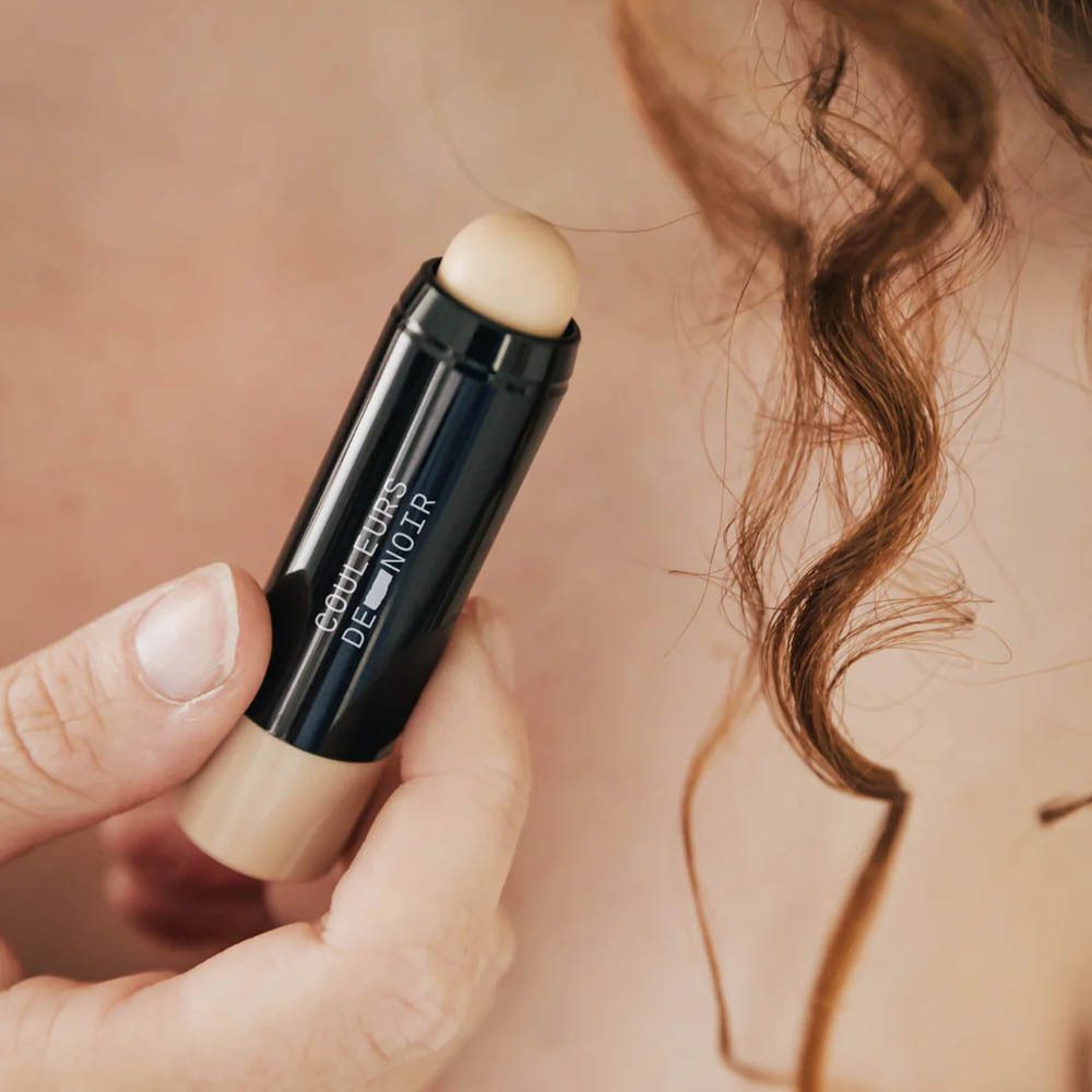 Couleurs de Noir Glow Stick 01 Nude & Pearly