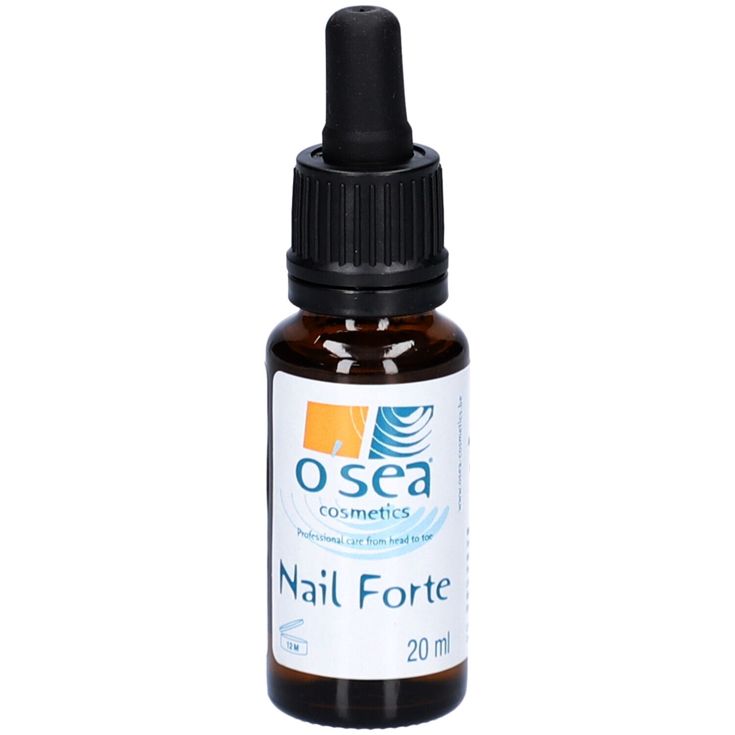 Bruine glazen fles met zwarte druppelaar. Etiket met "O'sea cosmetics" en "Nail Forte".