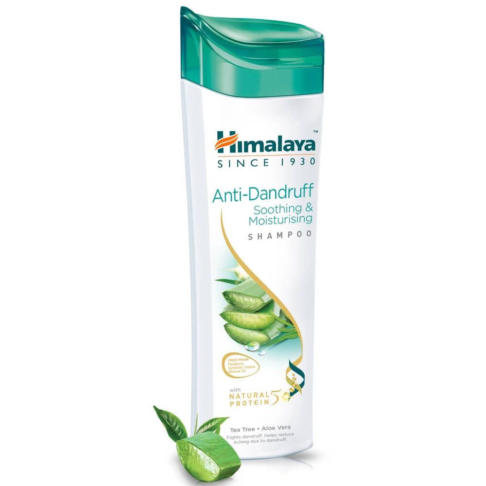 Witte en groene shampoo fles. Opschrift: Himalaya, Anti-roos, verzachtend & hydraterend. Met aloë vera en tea tree.