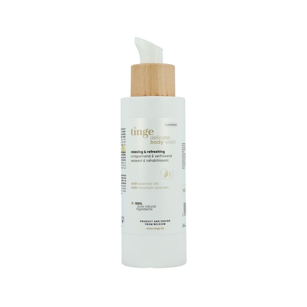 Tinge Delicate Body Wash met pompdos en houten dop.
