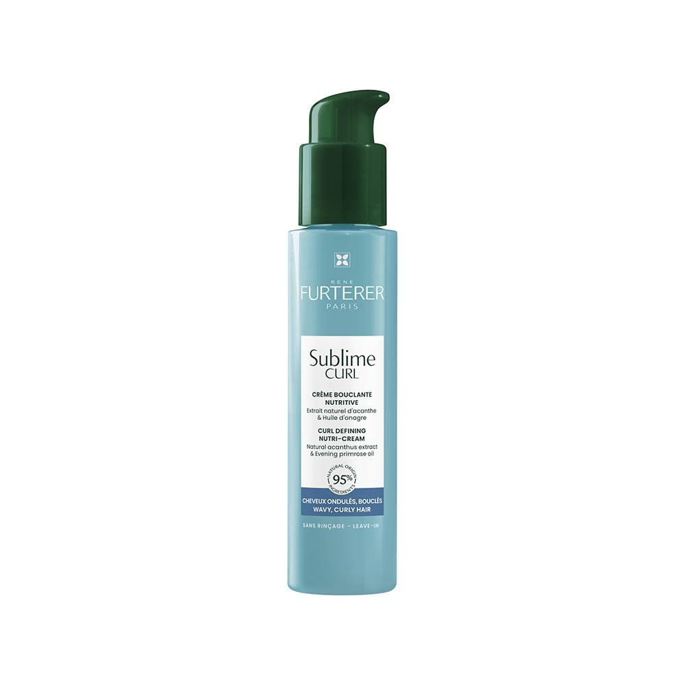 Fles met pompdispenser, cyaanblauw, met opschrift 'Sublime Curl'.