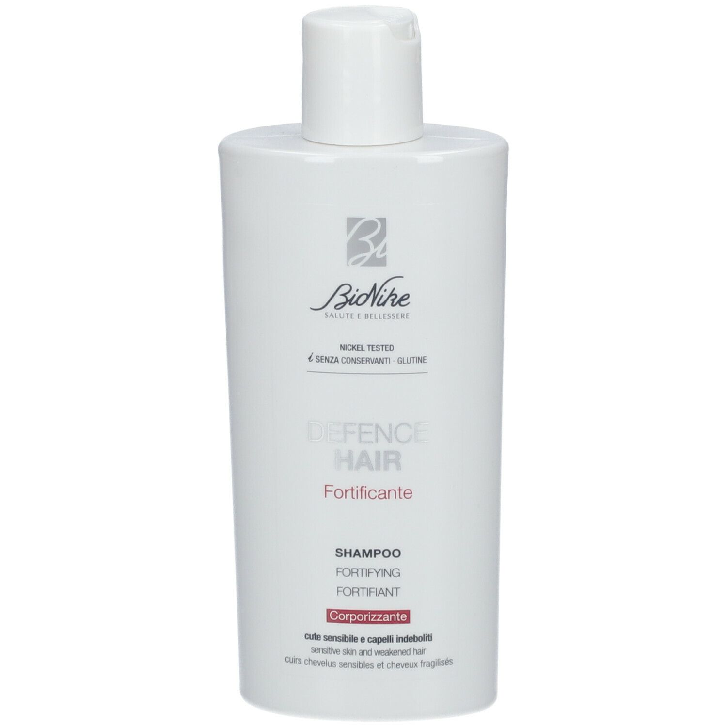 Flacon blanc de shampooing. Inscriptions: BioNike, DEFENCE HAIR Fortificante. Texte en italien.