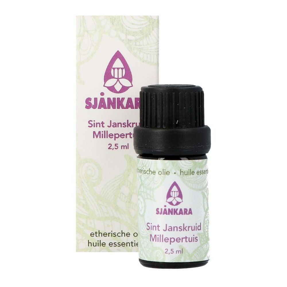 Verpakking en fles. Fles met zwarte dop. Verpakking met logo en tekst: Sint Janskruid Millepertuis.