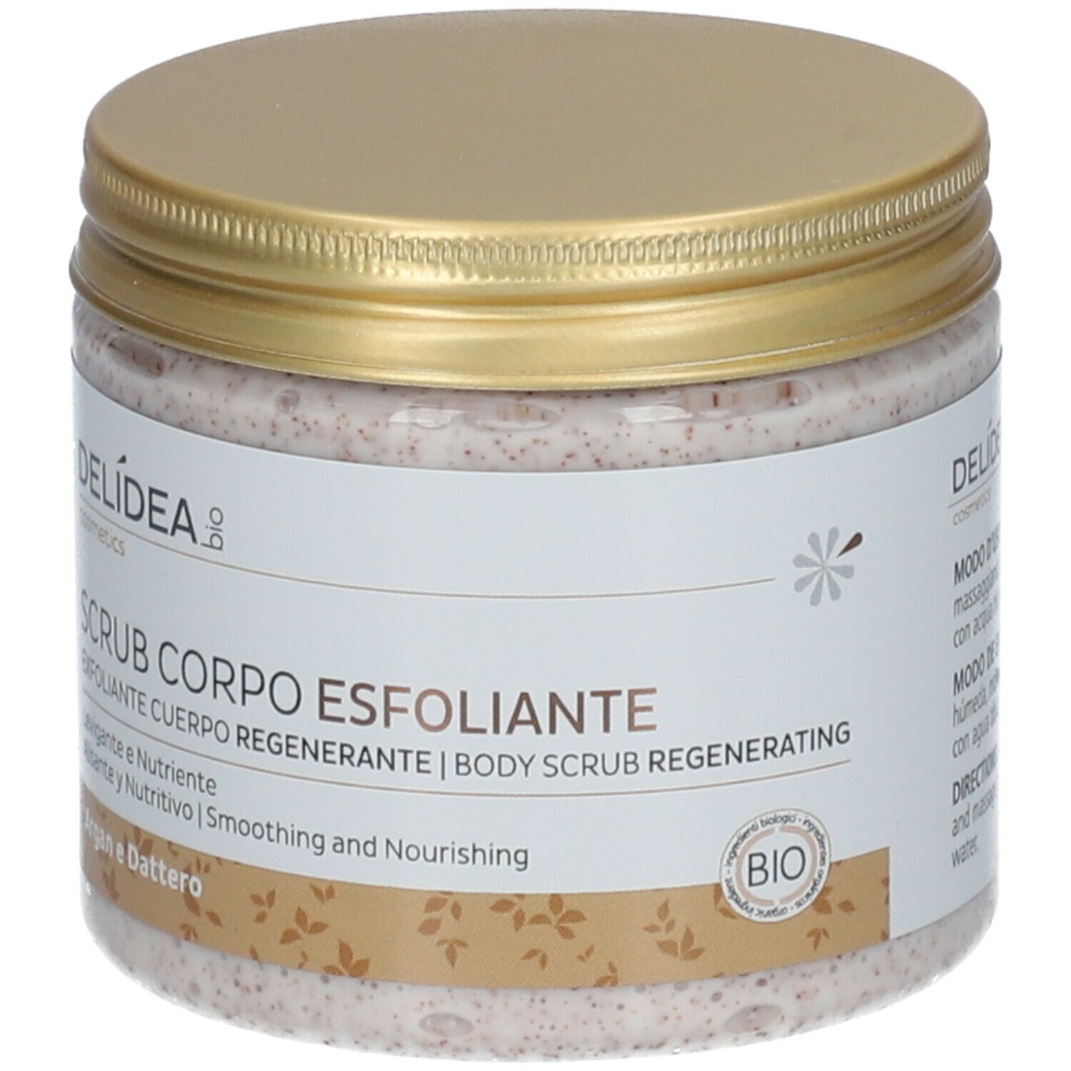 Pot met gouden deksel. Opschrift Delidea, Scrub Corpo Esfoliante. Bio-label. Inhoud zichtbaar.