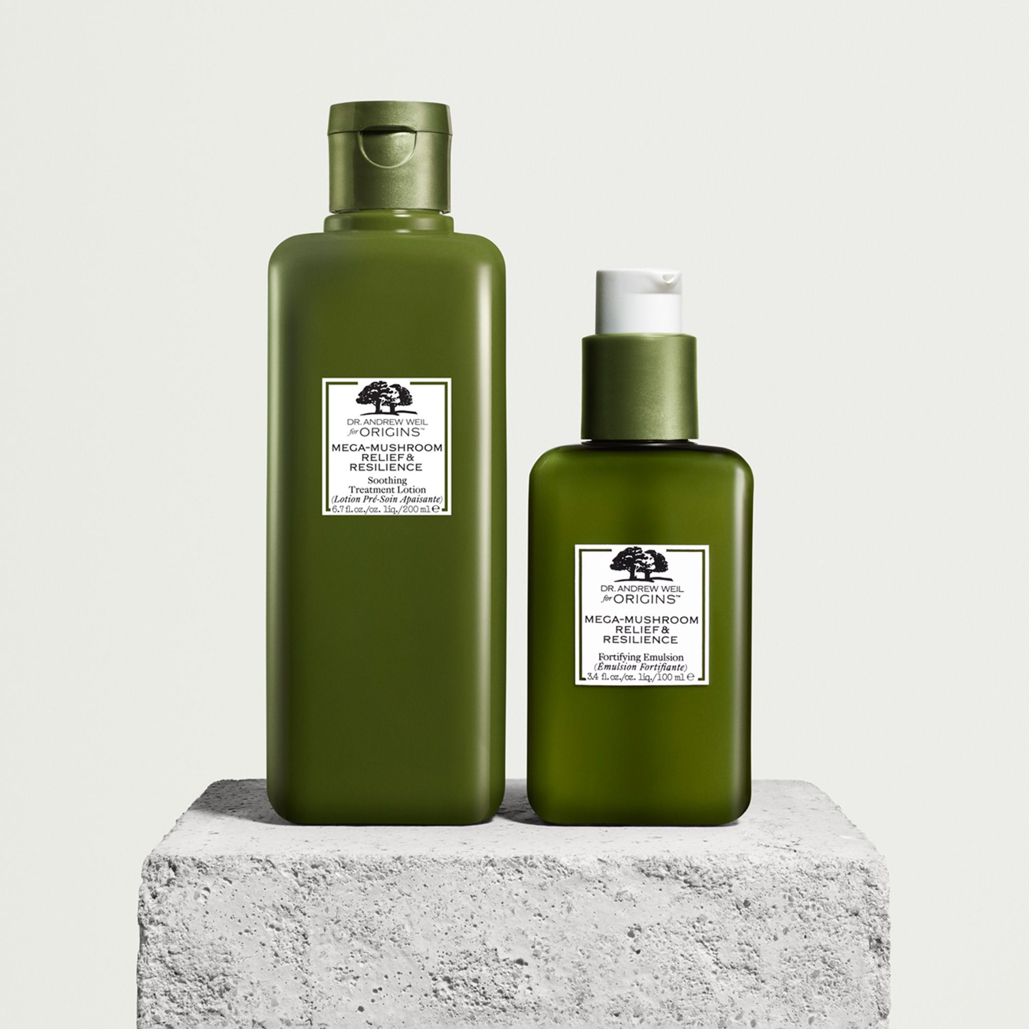 Dr. Andrew Weil for Origins™ Mega-Mushroom Skin Relief & Resilience Lotion Pré-Soin Apaisante