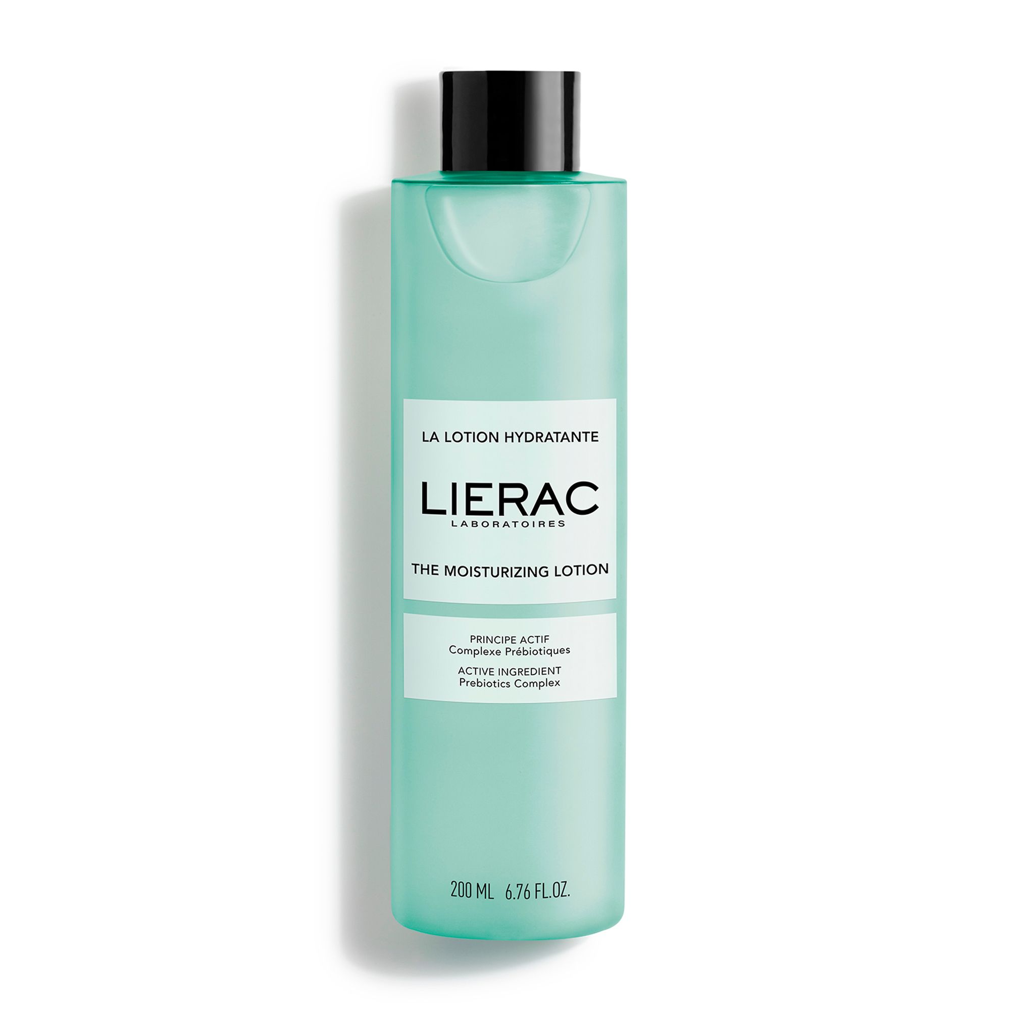 Cilindrische fles met zwarte dop. Opschrift: LIERAC, LA LOTION HYDRATANTE, THE MOISTURIZING LOTION. 200 ml.